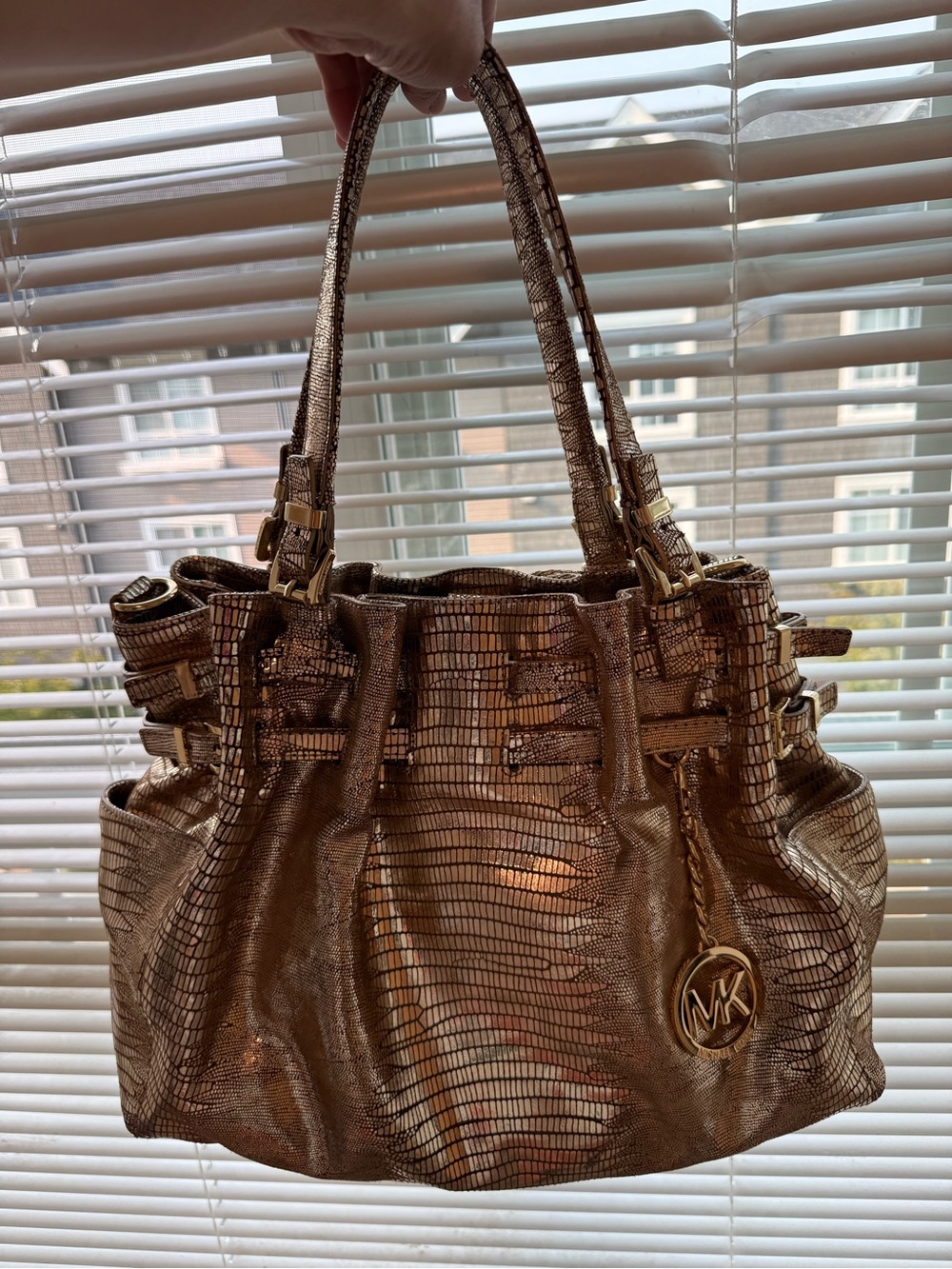 Michael Kors Shoulder City Bag